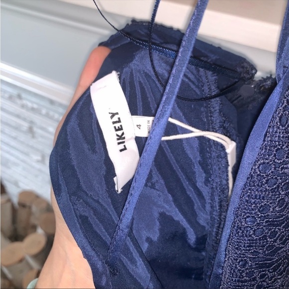 Likely NEW REVOLVE Navy DARBY Lace Overlay Flounce Hem Midi Dress 4 Cocktail - Picture 7 of 7
